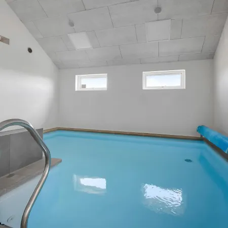 Newly Built Luxury House Right By The Sea - Sj560 * هاربور